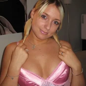 Profil de Matilde, 37 ans, Escort à Entrecasteaux (Var)