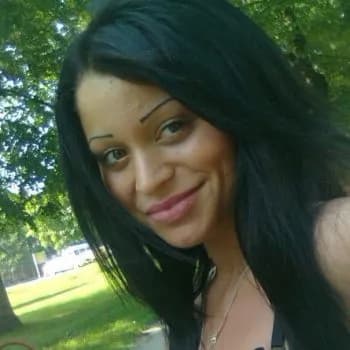 Profil de Georgia, 24 ans, Escort à Cléguérec (Morbihan)