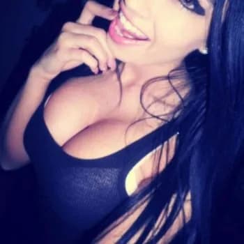 Profil de Medina, 37 ans, Escort à Feyzin (Rhône)