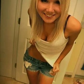 Profil de Calixte, 21 ans, Escort à Chandolas (Ardèche)