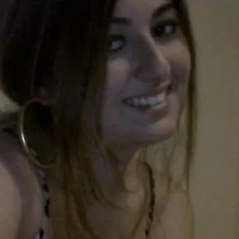 Profil de Ylona, 20 ans, Escort à Riom (Puy-de-Dôme)