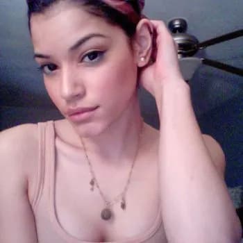 Profil de Aisha, 27 ans, Escort à Lioux-les-Monges (Creuse)