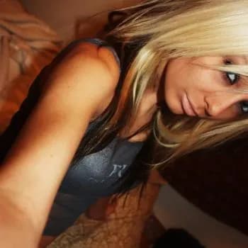 Profil de Yliana, 20 ans, Escort à Druyes-les-Belles-Fontaines (Yonne)