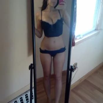 Profil de Leyna, 40 ans, Escort à Asnières-sur-Oise (Val-d'Oise)