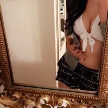 Profil de Emmie, 24 ans, Escort à Vallery (Yonne)