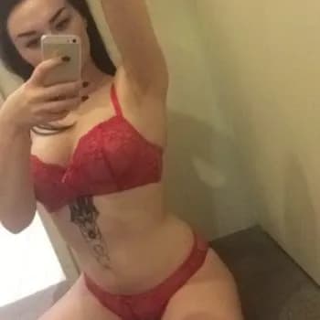 Profil de Ibtissem, 22 ans, Escort à Jarménil (Vosges)