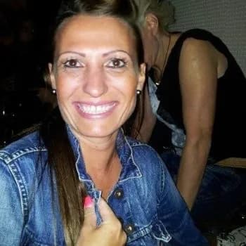 Profil de Ema, 25 ans, Escort à Beynes (Alpes-de-Haute-Provence)