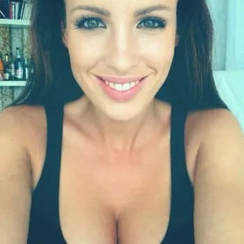 Profil de Luana, 40 ans, Escort à Lastic (Puy-de-Dôme)