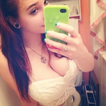 Profil de Ariana, 23 ans, Escort à LePeyrat (Ariège)