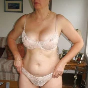 Profil de Rachel, 29 ans, Escort à Auradou (Lot-et-Garonne)